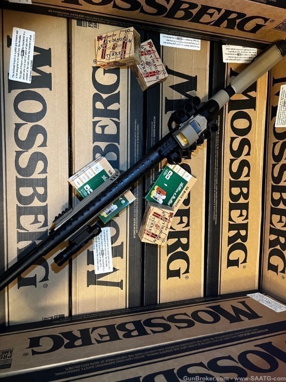 *LAST ONE Mossberg Tactical Defense Riot Assault 12 gauge Shotgun FDE-img-10