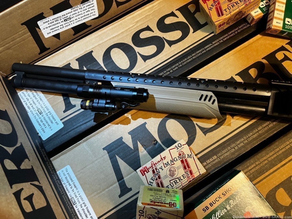 *LAST ONE Mossberg Tactical Defense Riot Assault 12 gauge Shotgun FDE-img-6
