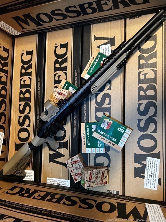 *LAST ONE Mossberg Tactical Defense Riot Assault 12 gauge Shotgun FDE-img-4