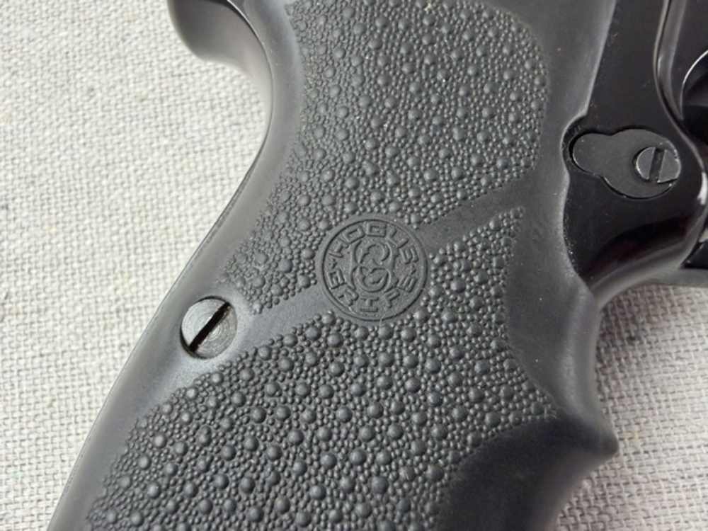 Browning Hi Power 40 S&W 4 21/32" W/Bow-img-1