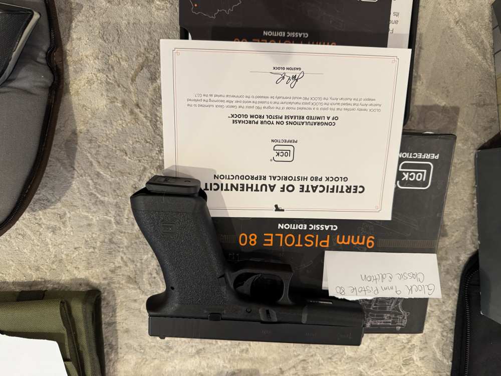 Glock Pistole 80 Classic Edition-img-0