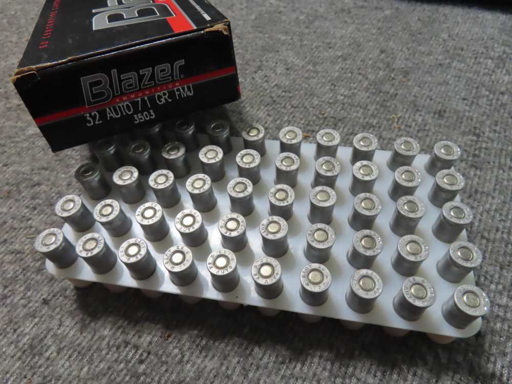 3 BOXES 150 ROUNDS REMINGTON & BLAZER MADE .32 AUTO CALIBER AMMUNITION-img-4