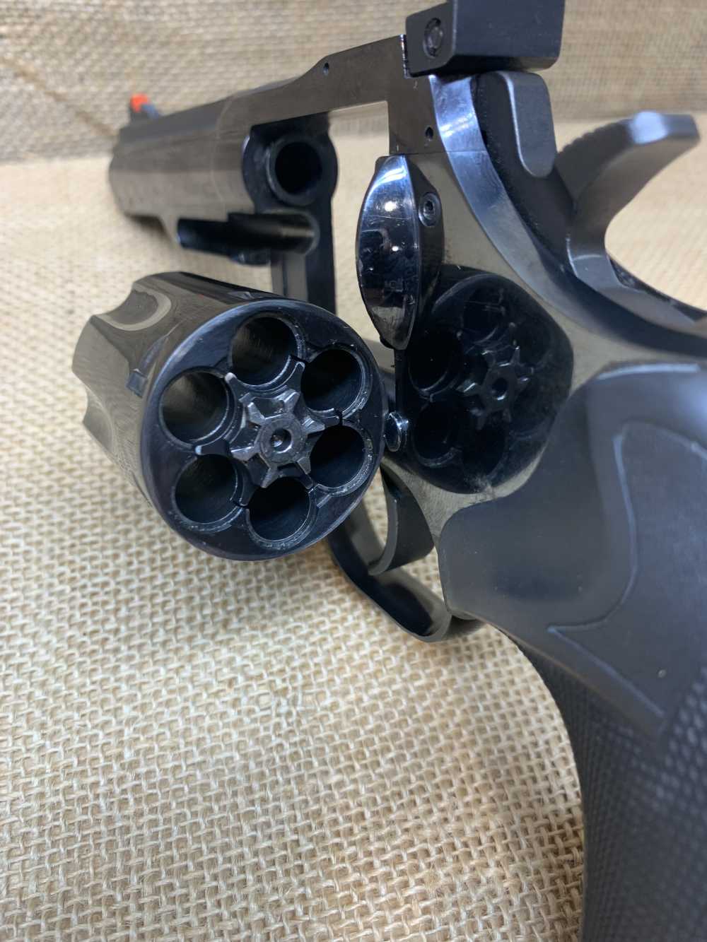 Dan Wesson 357 mag w/ holster-img-13