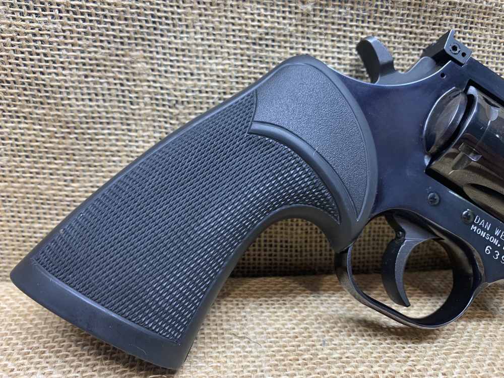 Dan Wesson 357 mag w/ holster-img-8