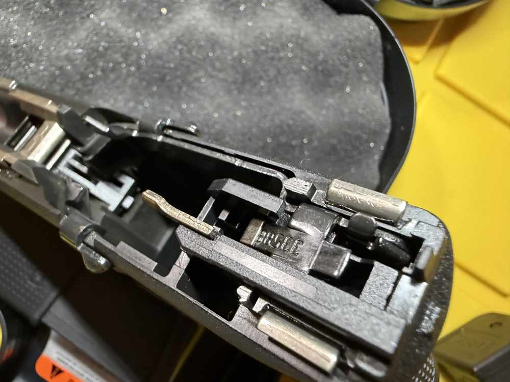 Factory FBI GLOCK 19M with NDLC Internals [EXTREMELY RARE!]-img-6