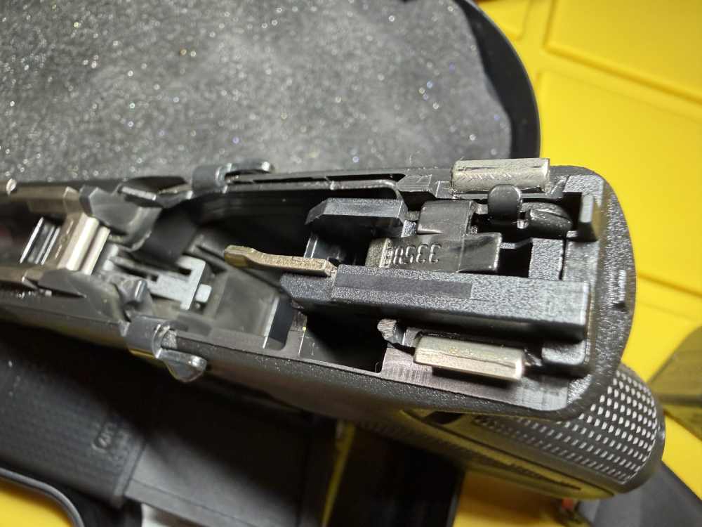 Factory FBI GLOCK 19M with NDLC Internals [EXTREMELY RARE!]-img-7