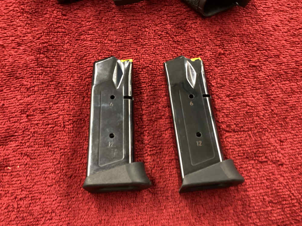 Taurus G2C 9mm Two-Tone +2-12Rnd Mags - NO CC FEES!-img-8