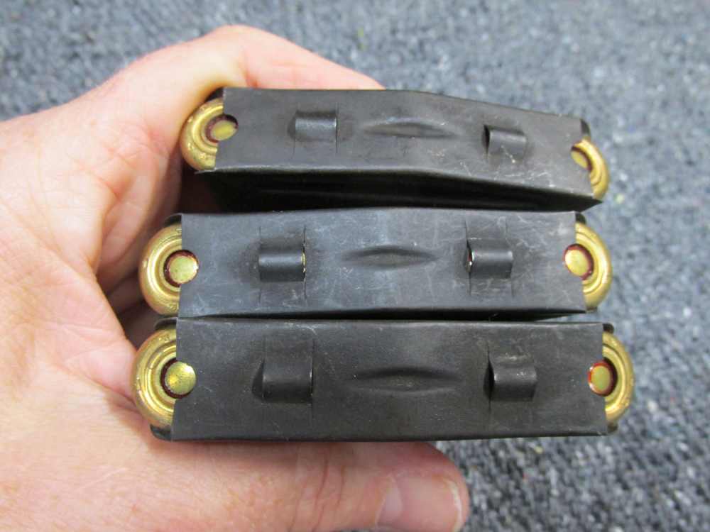 15 ROUNDS FRENCH 8mm LEBEL AMMO AND 3 ORIGINAL CLIPS, 1949 DATES-img-2