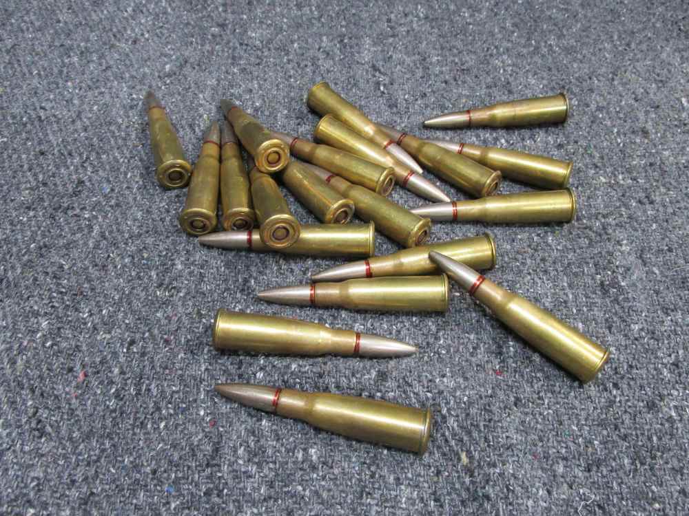 20 ROUNDS OF WWII ERA 8mm LEBEL RIFLE AMMO WITH LATE 1940's DATES-img-0