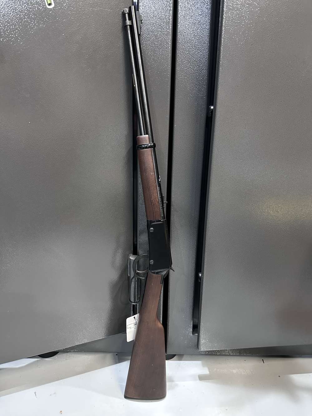 Henry H001 Classic Lever Action .22 S/L/LR 18.5" Walnut Made in USA Used-img-0