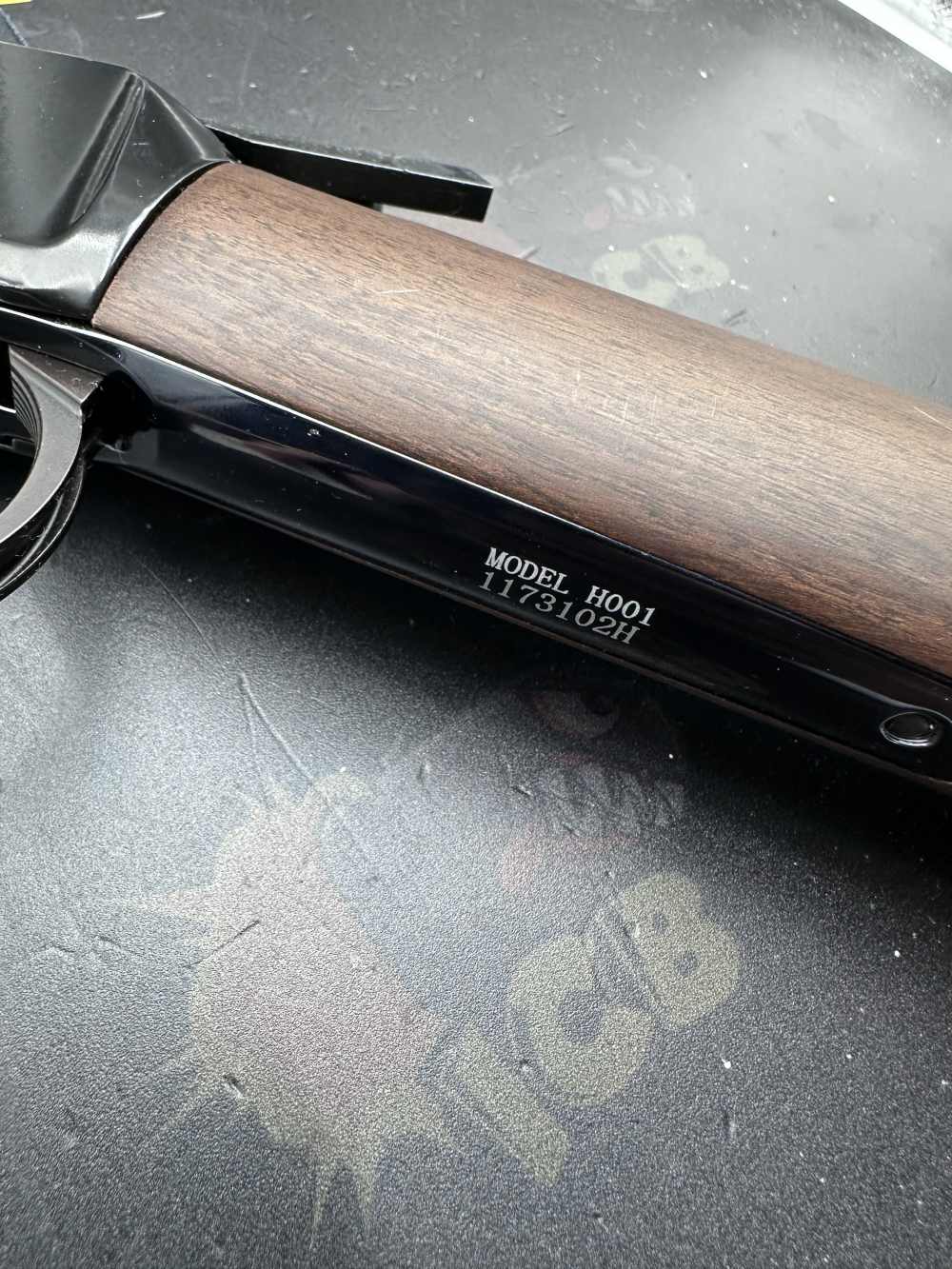 Henry H001 Classic Lever Action .22 S/L/LR 18.5" Walnut Made in USA Used-img-13