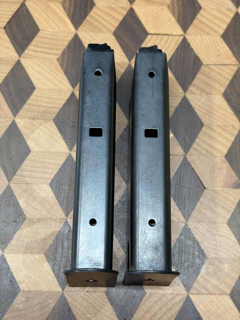 2-pack! 15rd Ruger P85, P89, P93, P94, P95 magazines 9mm OEM factory-img-0