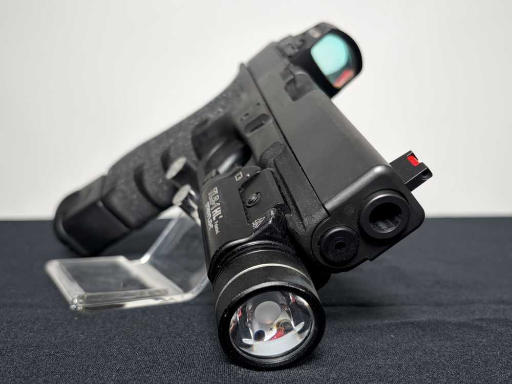 Glock 17 Gen 4 9MM W/ Streamlight TLR-1 HL & Holosun 507 V2-img-2