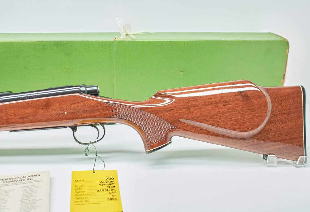 Remington Model 700 **Varmint Special**.223**NEW OLD STOCK** -img-1