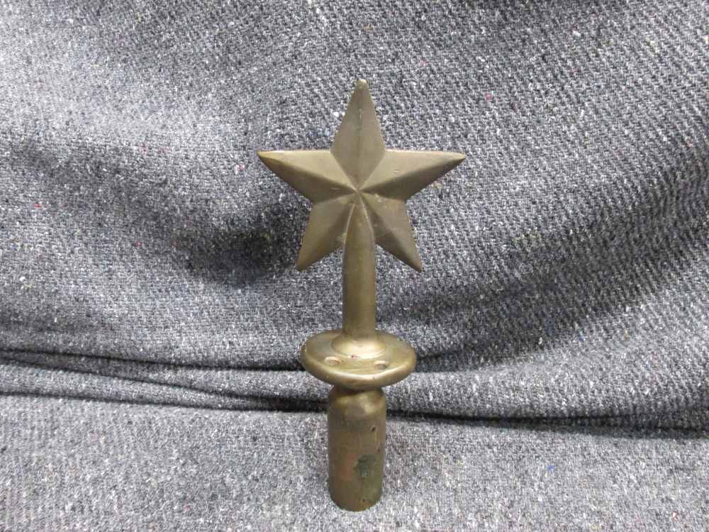 WWII ERA TRENCH TYPE MADE FLAG POLE TOPPER WITH STAR, 8 1/2" OVERALL-img-0