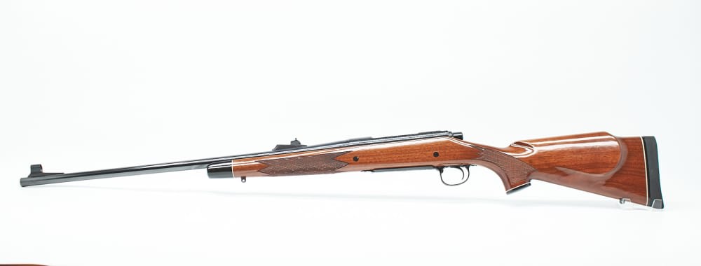 Remington 700 BDL **CUSTOM DELUXE**300 WIN MAG**ENGRAVED RECEIVER**-img-0