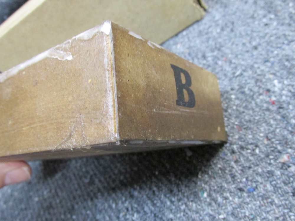 ORIGINAL WWII ERA U.S. ARMY FIELD K-RATION BREAKFAST BOX, INTERNAL/EXTERNAL-img-8
