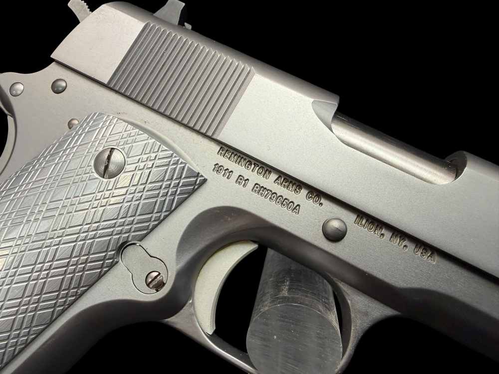 AWESOME, REMINGTON 1911 R1 STAINLESS .45 ACP ORIGINAL BOX & PAPERS -img-17