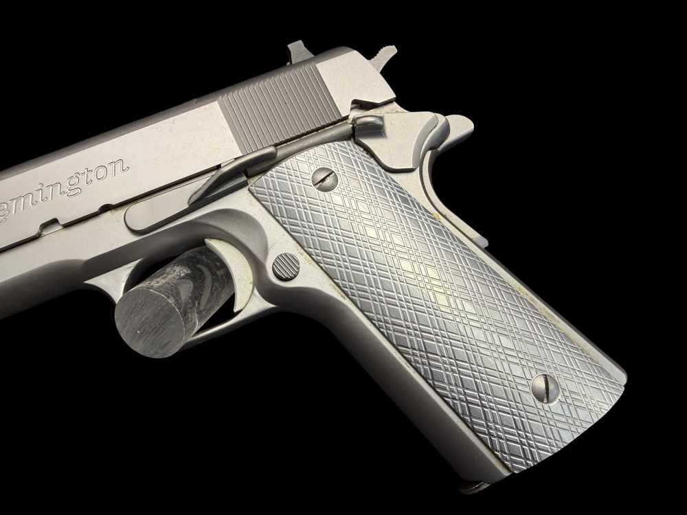 AWESOME, REMINGTON 1911 R1 STAINLESS .45 ACP ORIGINAL BOX & PAPERS -img-10