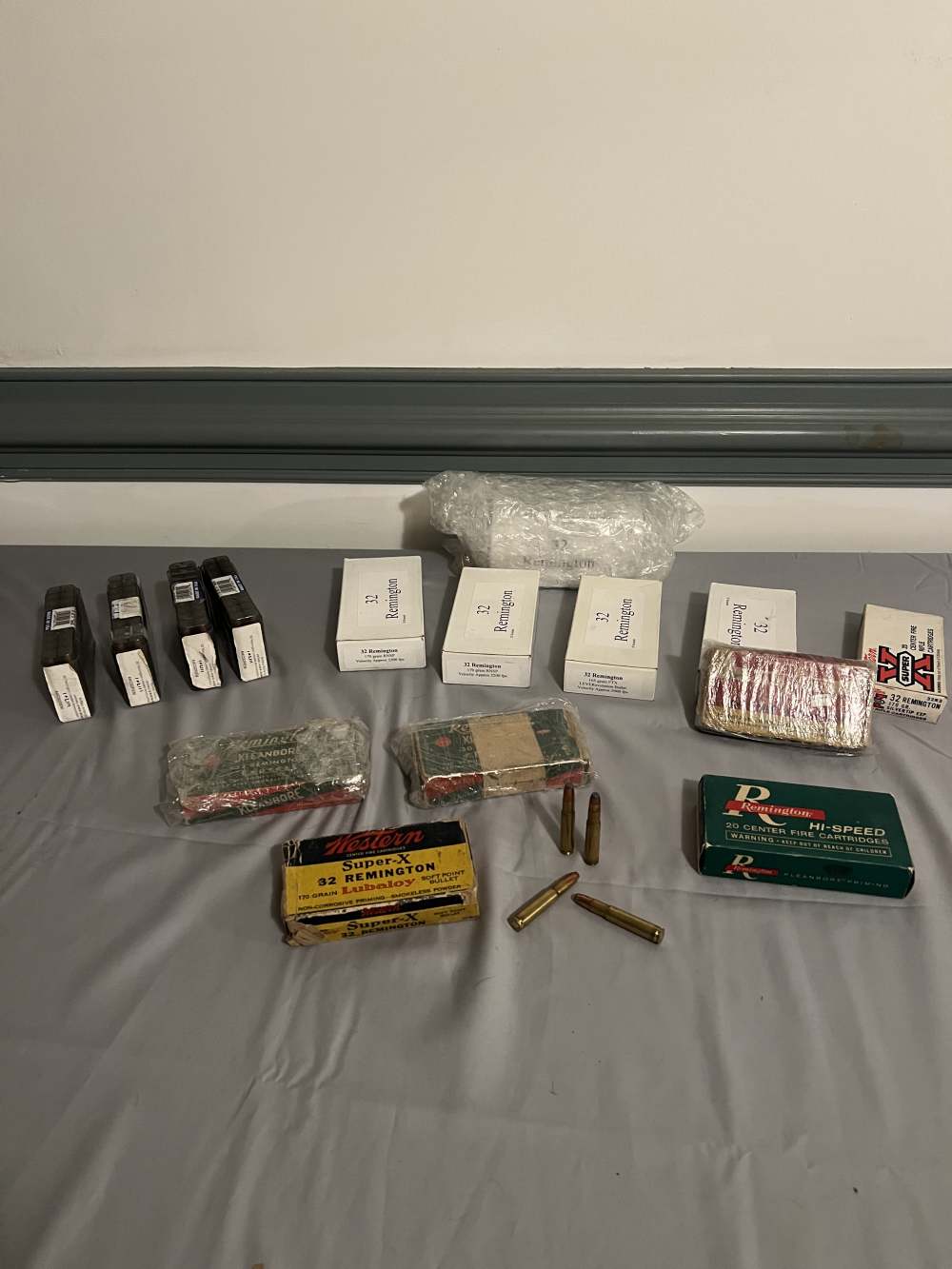 320 Rounds of Vintage .32 Rem Rarely Available-img-18