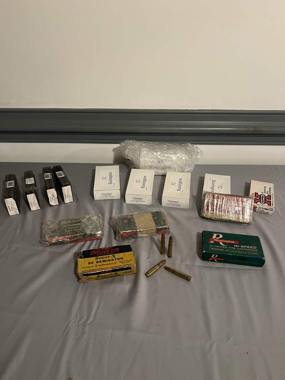 320 Rounds of Vintage .32 Rem Rarely Available-img-17