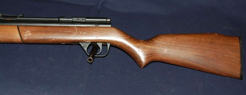Vintage Crosman Model 392PA Multi-Pump Air Rifle .22 Caliber Pellet-img-7