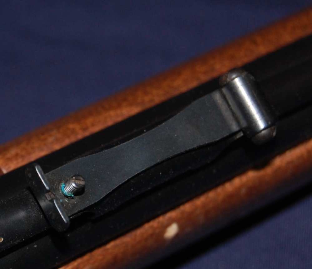 Vintage Crosman Model 392PA Multi-Pump Air Rifle .22 Caliber Pellet-img-11