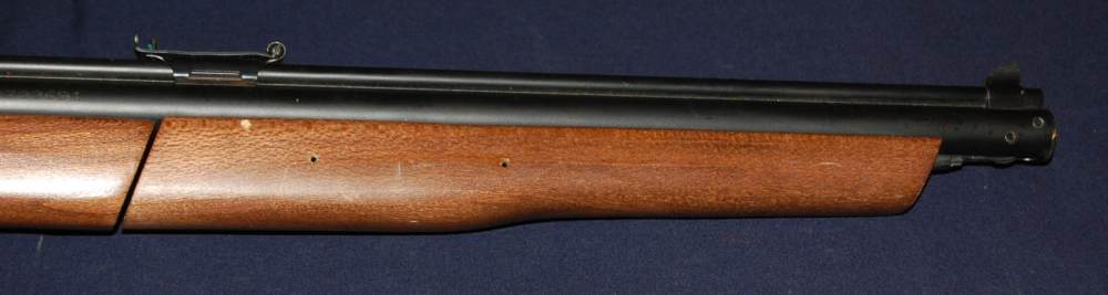 Vintage Crosman Model 392PA Multi-Pump Air Rifle .22 Caliber Pellet-img-6