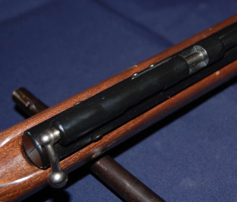 Vintage Crosman Model 392PA Multi-Pump Air Rifle .22 Caliber Pellet-img-13