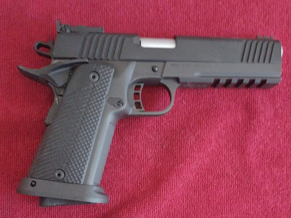 ROCK ISLAND ULTRA MATCH HC 1911 9MM-img-4