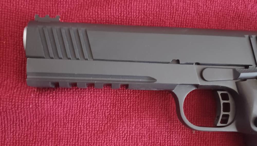ROCK ISLAND ULTRA MATCH HC 1911 9MM-img-3