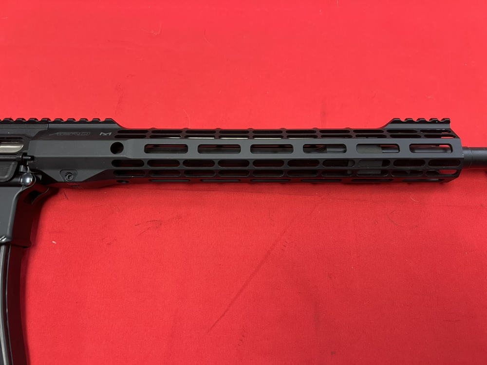 Spike's Tactical ST-15 AR-15 5.56mm 14.5 pinned & welded Surefire Warcomp-img-9