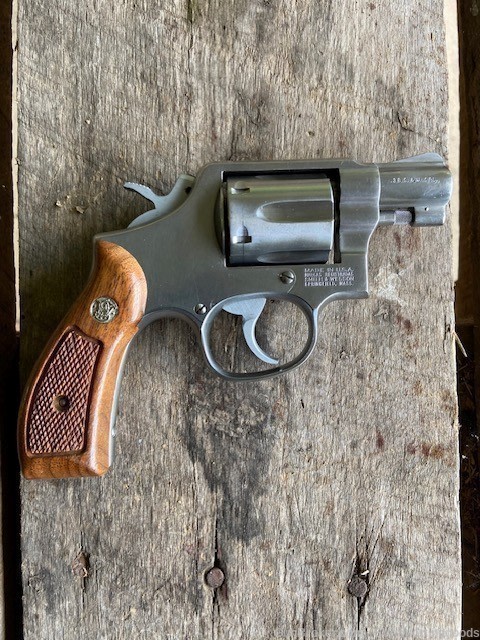 Smith & Wesson S&W 64-4, 2 Inch Snubby!-img-5