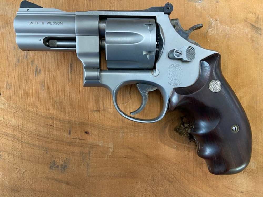 Smith & Wesson 625-4 3 INCH!  Holy Grail Gun!-img-1
