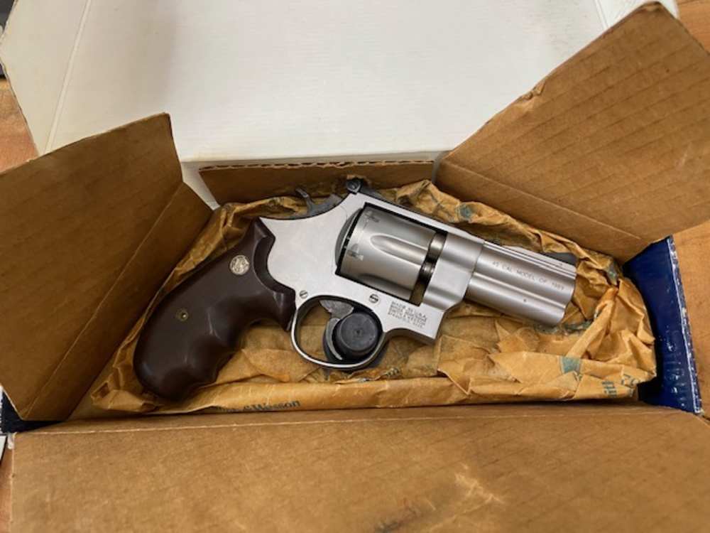 Smith & Wesson 625-4 3 INCH!  Holy Grail Gun!-img-0