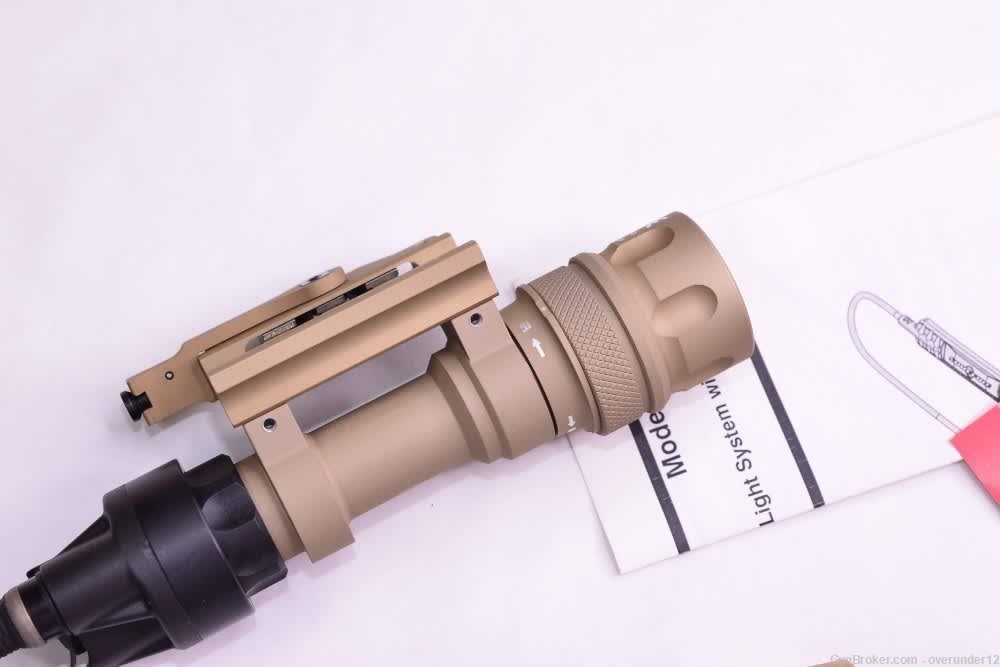 NEW Surefire M952-V AR15 Tactical Flashlight with KM3 Vampire LED IR Head -img-16