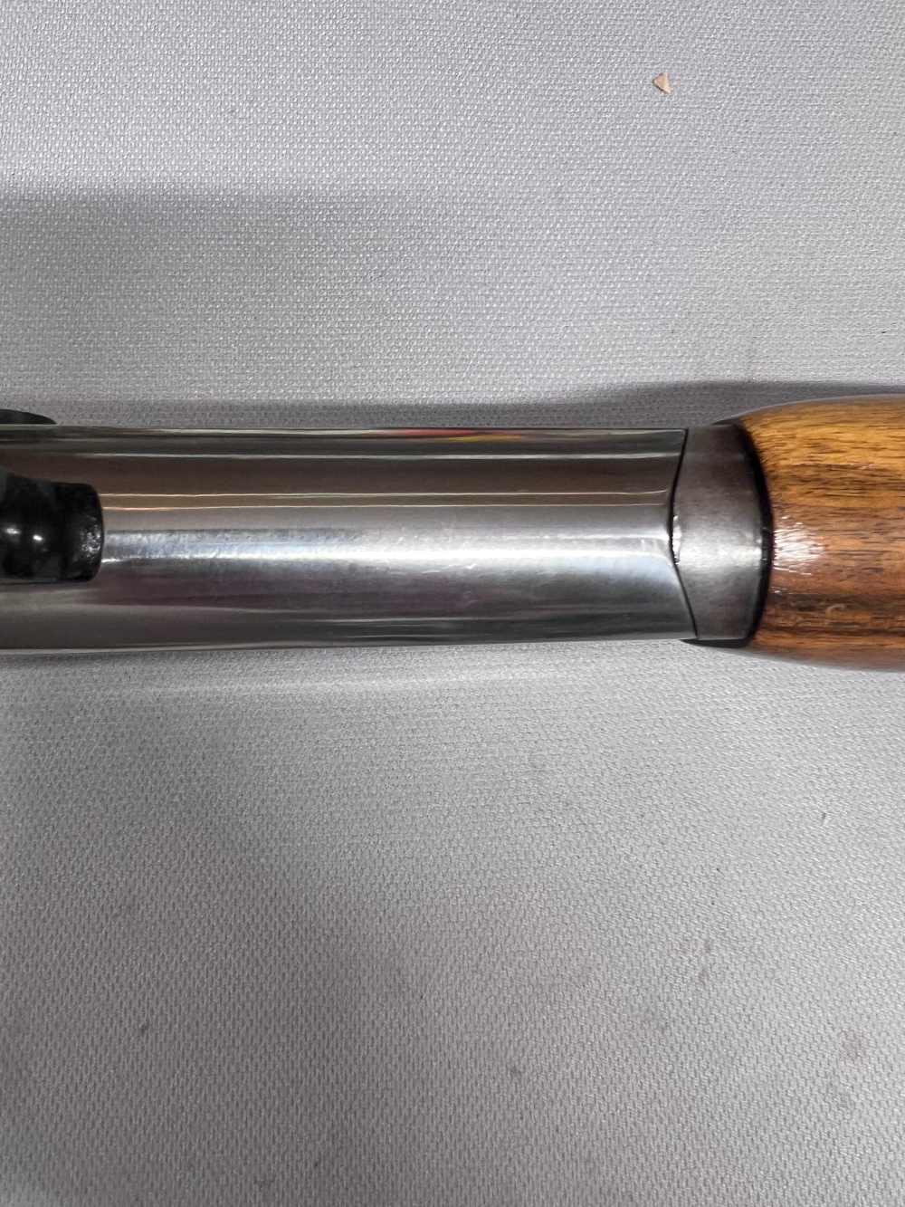 Savage 24B combo 22 WMR / 410 Bore 24" blued barrels / wood stock-img-17