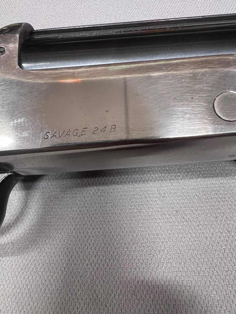 Savage 24B combo 22 WMR / 410 Bore 24" blued barrels / wood stock-img-12