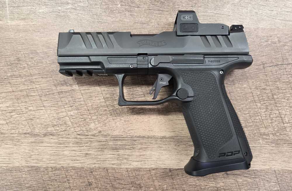 PRE-OWNED - Walther PDP F-Series Pro 4 Compact w/ C&H red dot 4796040-img-2