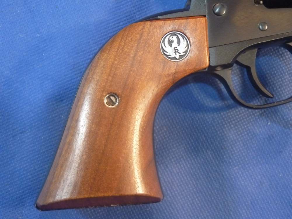 RUGER New Model BLACKHAWK Convertible.45 Colt and .45acp cylinders with Box-img-7