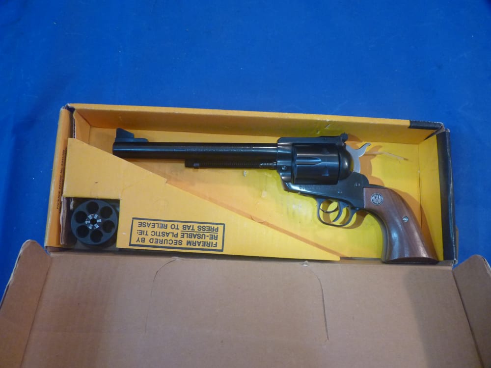 RUGER New Model BLACKHAWK Convertible.45 Colt and .45acp cylinders with Box-img-0
