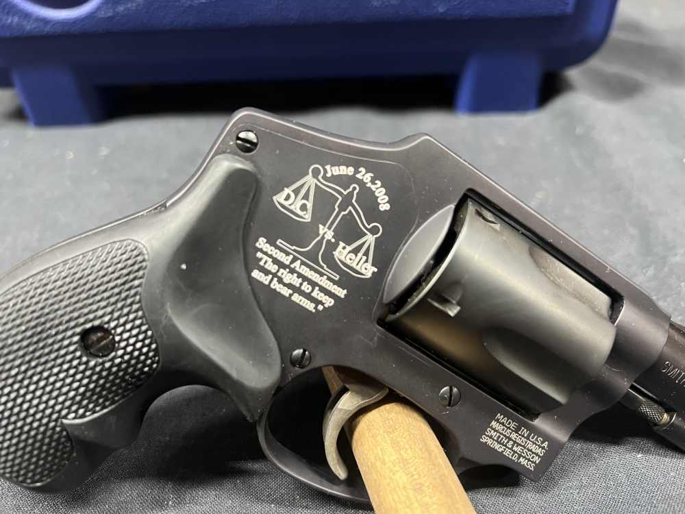 Smith and Wesson 442-2 38 spl 1 7/8” special DC Heller commemorative S&W-img-2