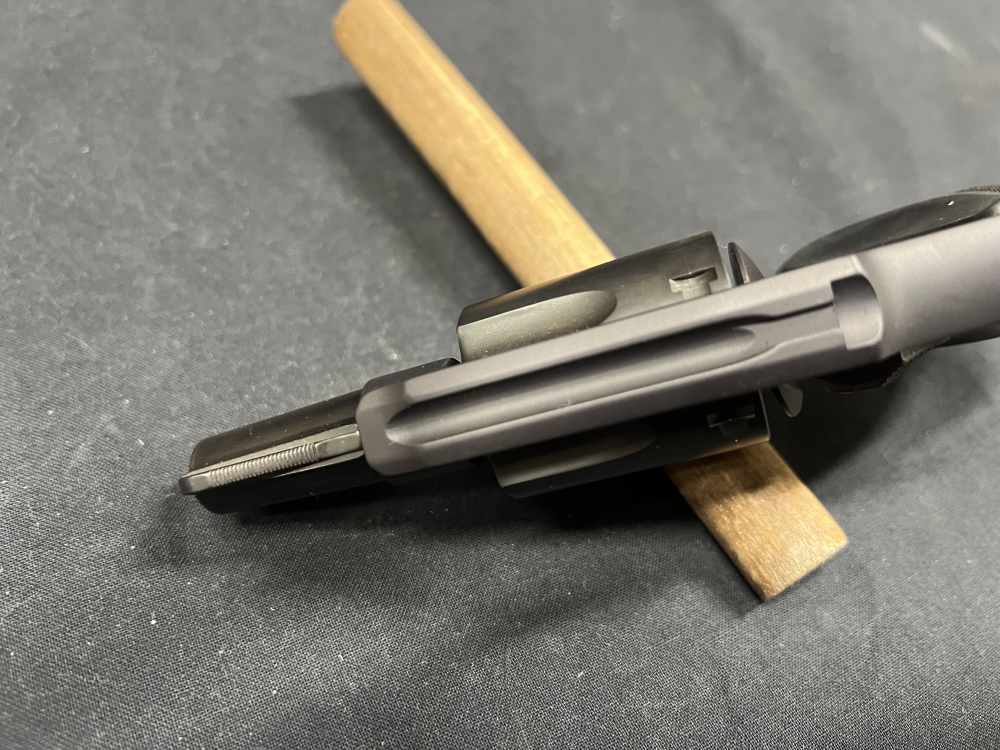 Smith and Wesson 442-2 38 spl 1 7/8” special DC Heller commemorative S&W-img-7