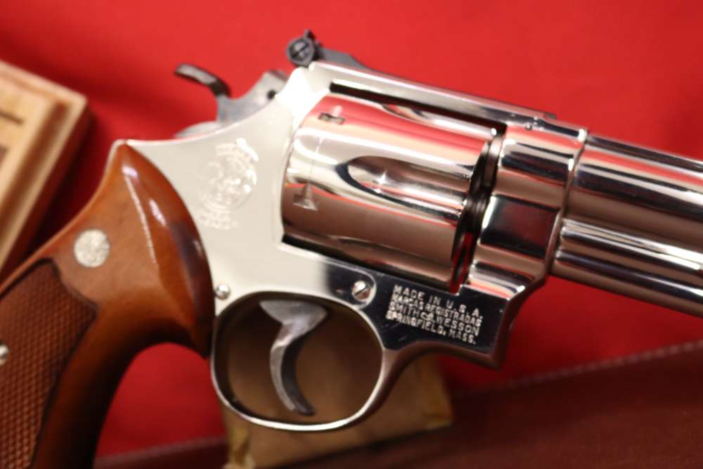 1969 Smith & Wesson 57 NO DASH ORIGINAL BRIGHT NICKEL S-Serial # 41 Magnum-img-11