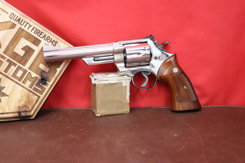 1969 Smith & Wesson 57 NO DASH ORIGINAL BRIGHT NICKEL S-Serial # 41 Magnum-img-0