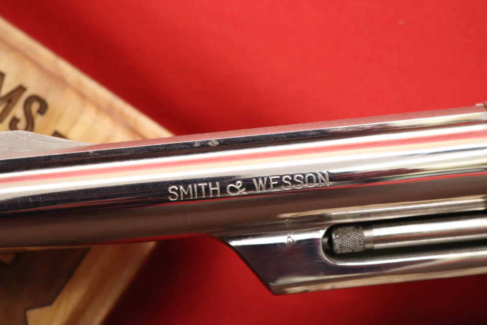 1969 Smith & Wesson 57 NO DASH ORIGINAL BRIGHT NICKEL S-Serial # 41 Magnum-img-2