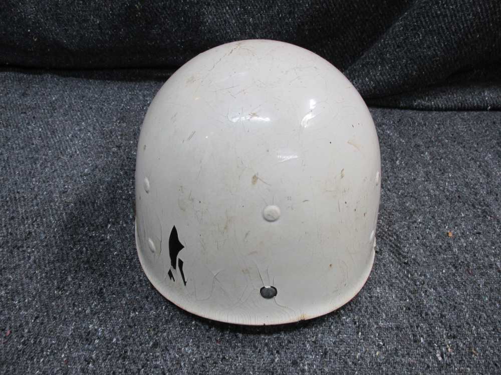 WWII USGI M1 HELMET LINER-10th MOUNTAIN DIVISION, NAMED TO LT.-img-2