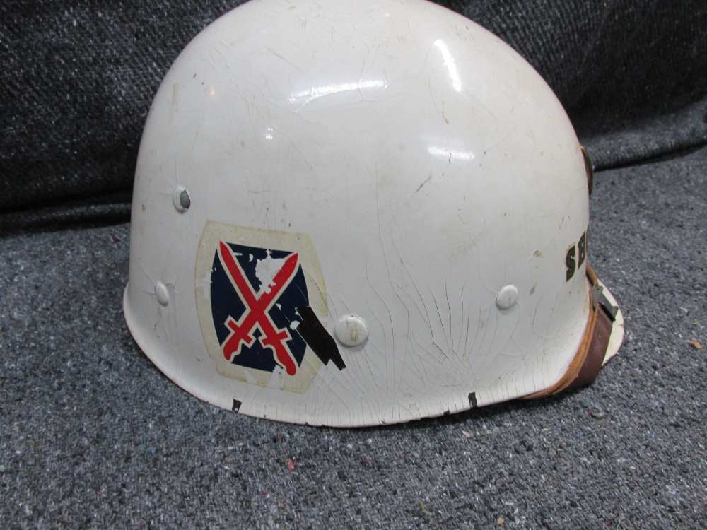 WWII USGI M1 HELMET LINER-10th MOUNTAIN DIVISION, NAMED TO LT.-img-1