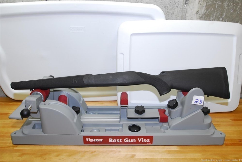 Winchester Model 70 Post 1964 Long Action / Winchester 670 Ranger Stock-img-1