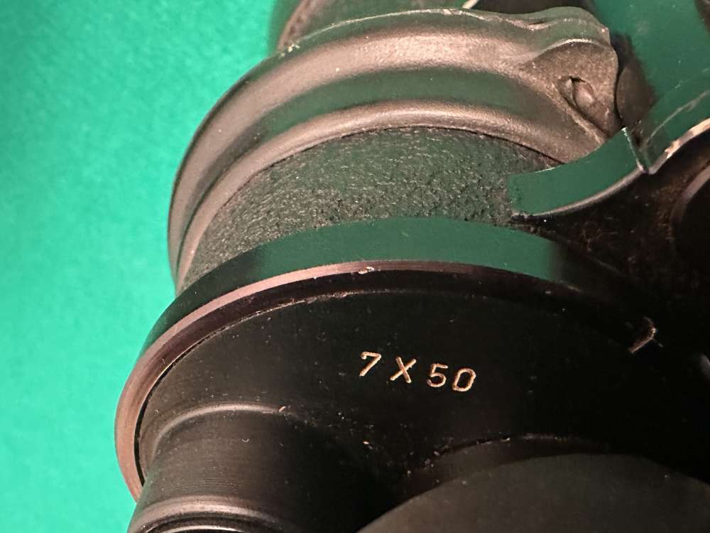 German WWII Kriegsmarine U-Boat Armored Binoculars 7x50 with Eagle M Case-img-9